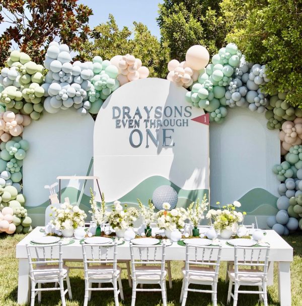 The Signature Beverly Panel 4'x8'