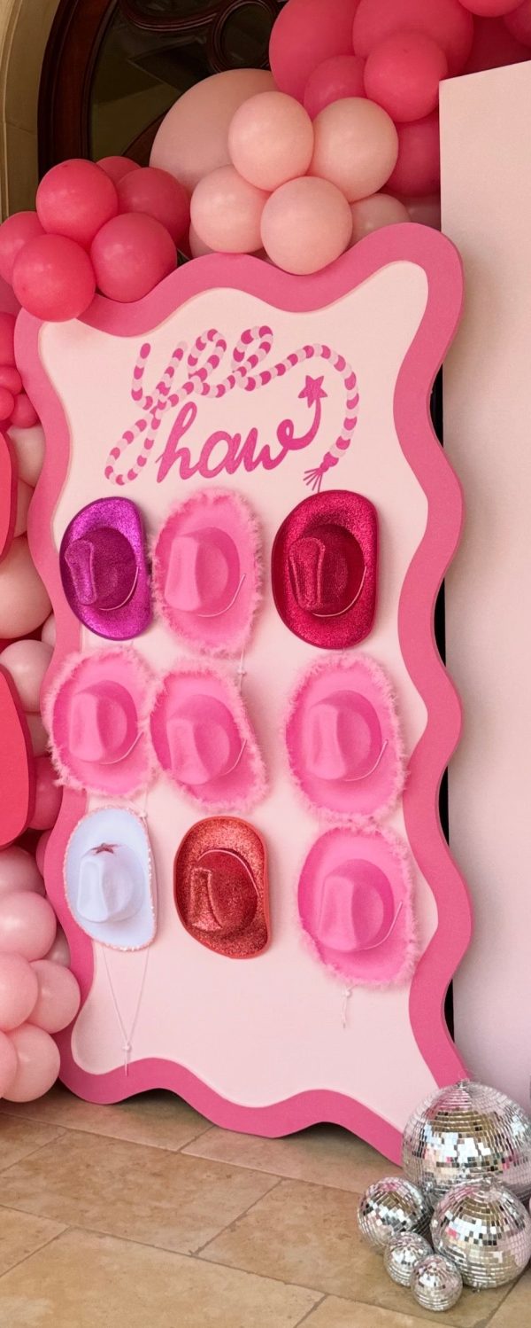 Sweet Wavy Backdrop 4'x7'