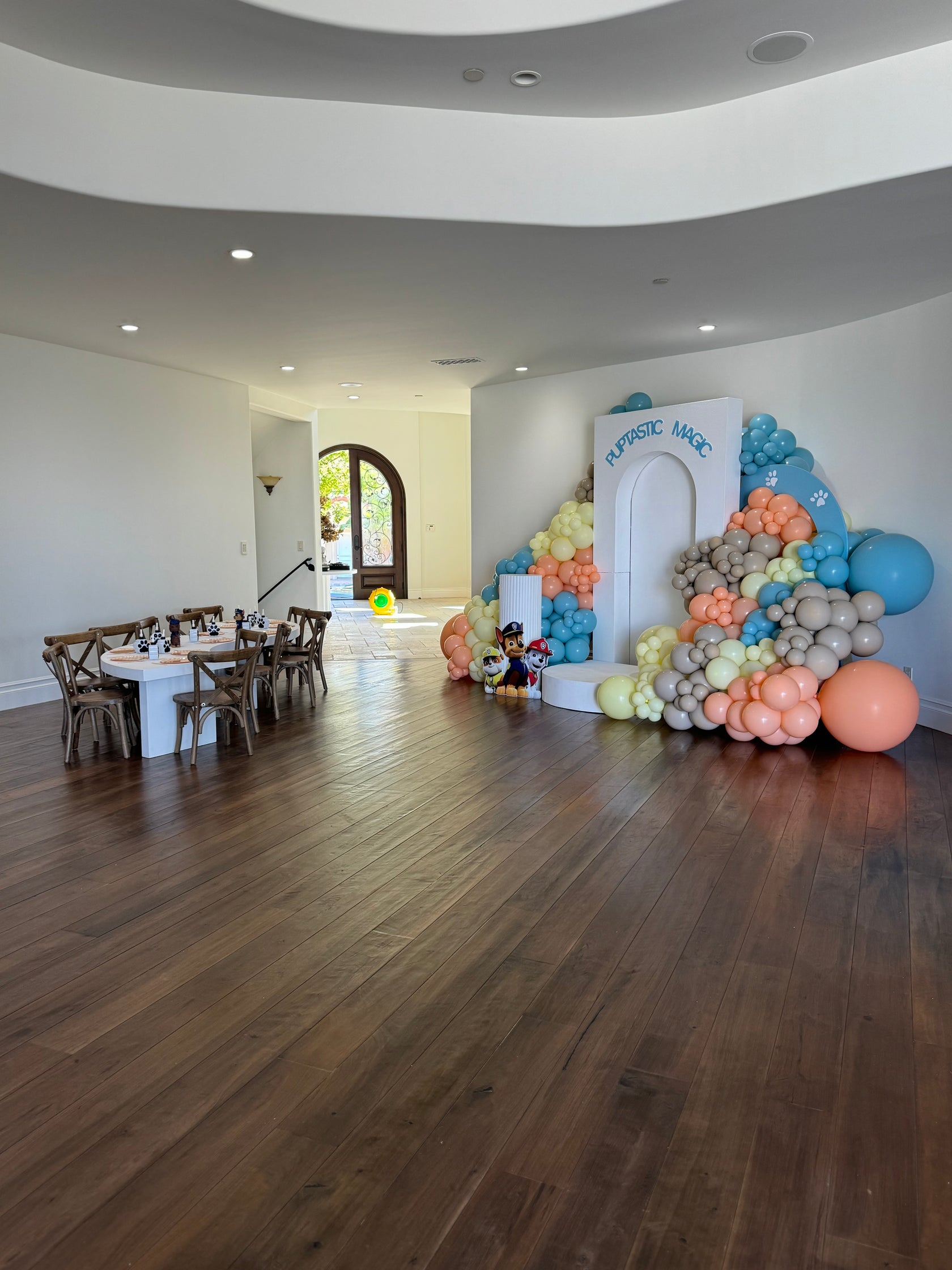 Kids Serpentine Table - Image 3