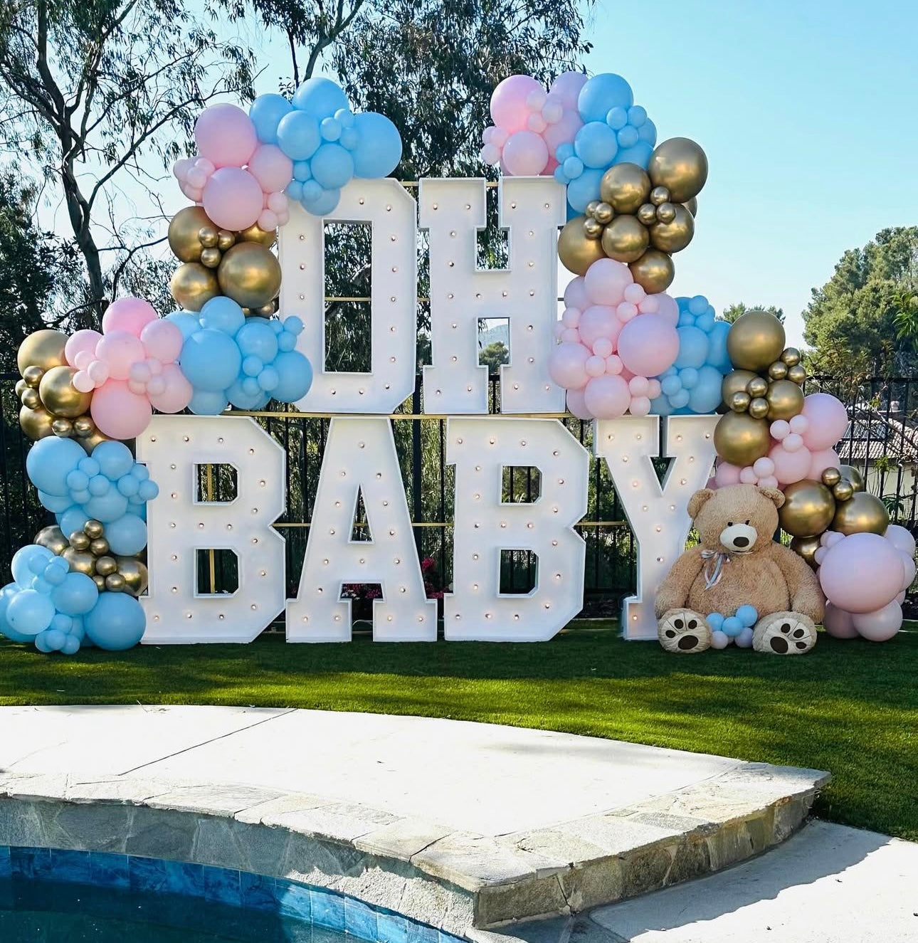 Oh Baby 4ft Marquee Letters + Stackable Frame