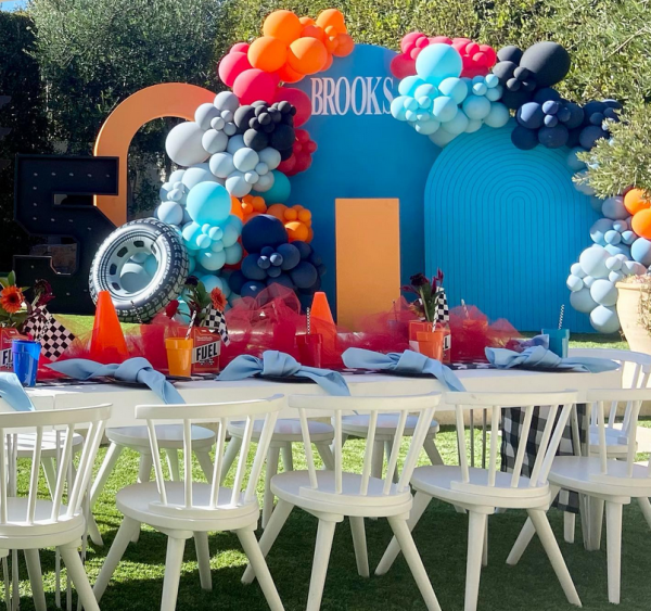 The Elite Event Panels + Cake Stand